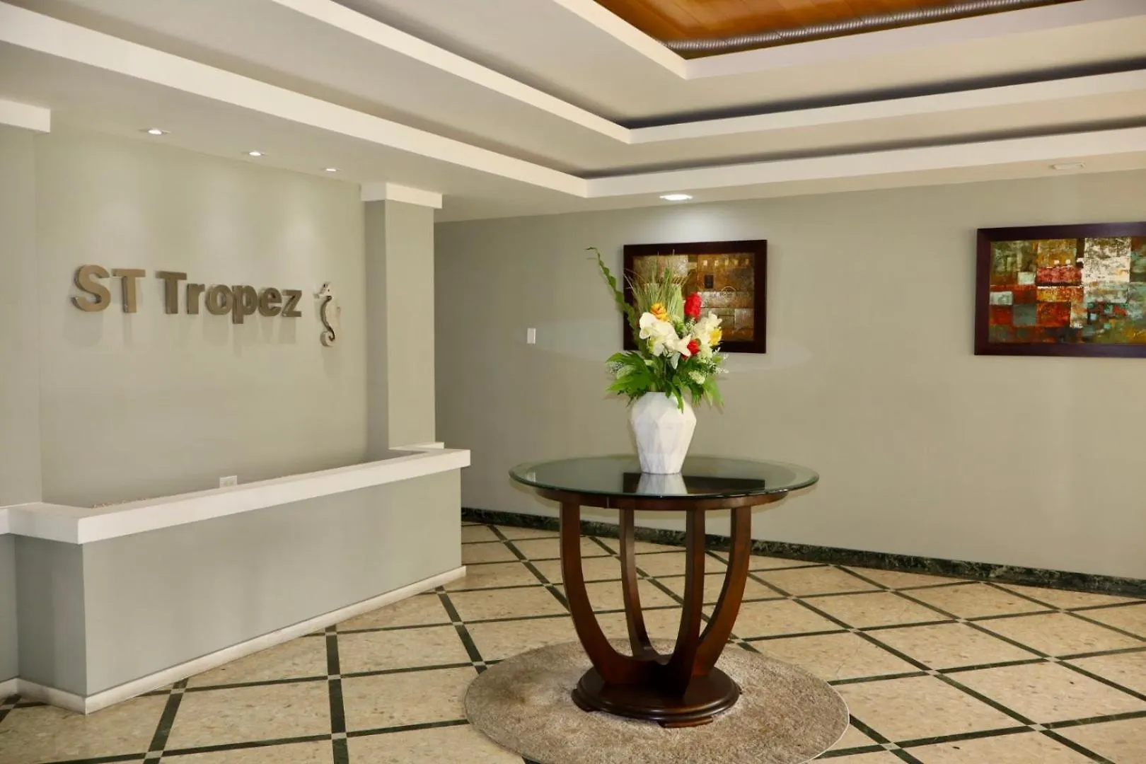 Isla Verde Modern Apartment With Pool San Juan