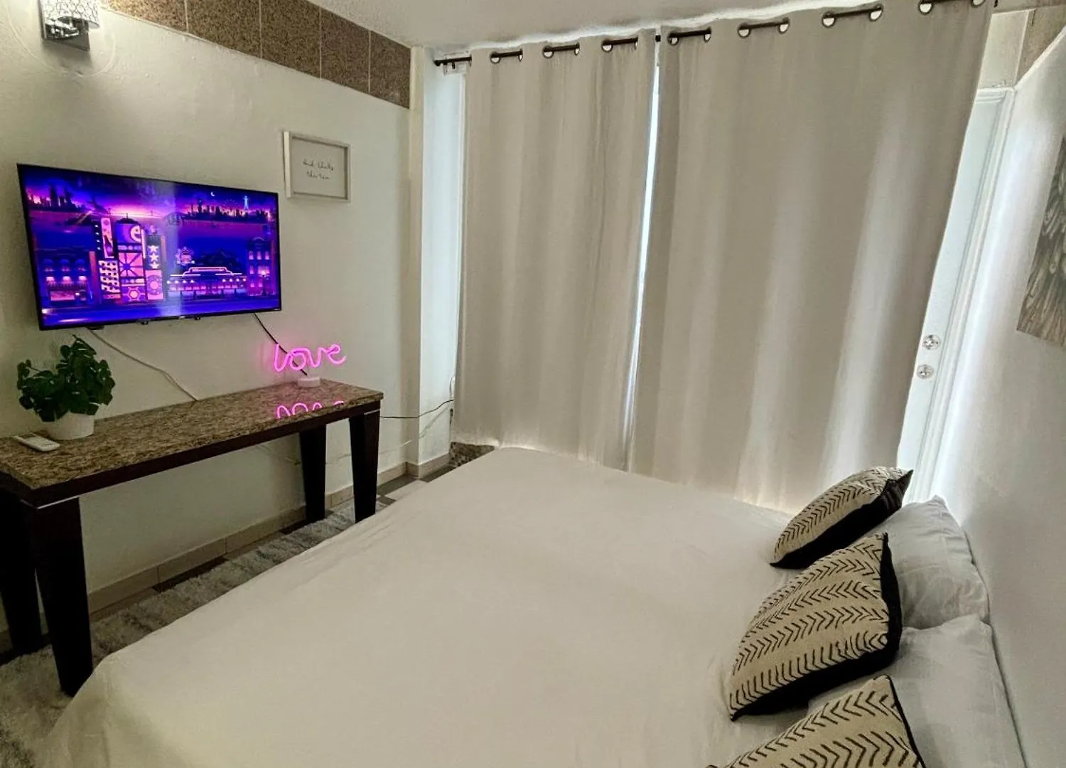 Isla Verde Modern Apartment With Pool San Juan